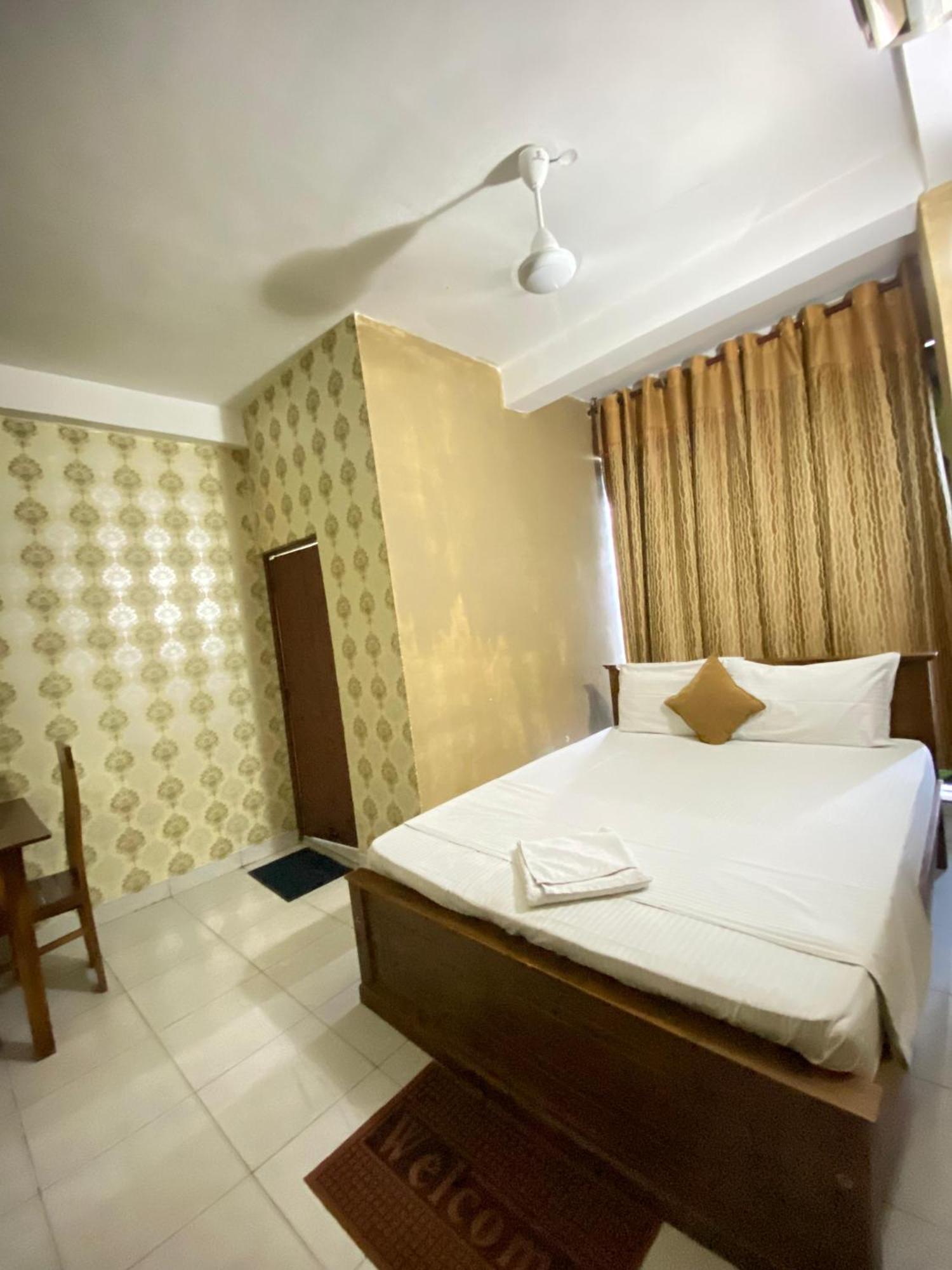 Airport City Hotel كاتوناياكى المظهر الخارجي الصورة