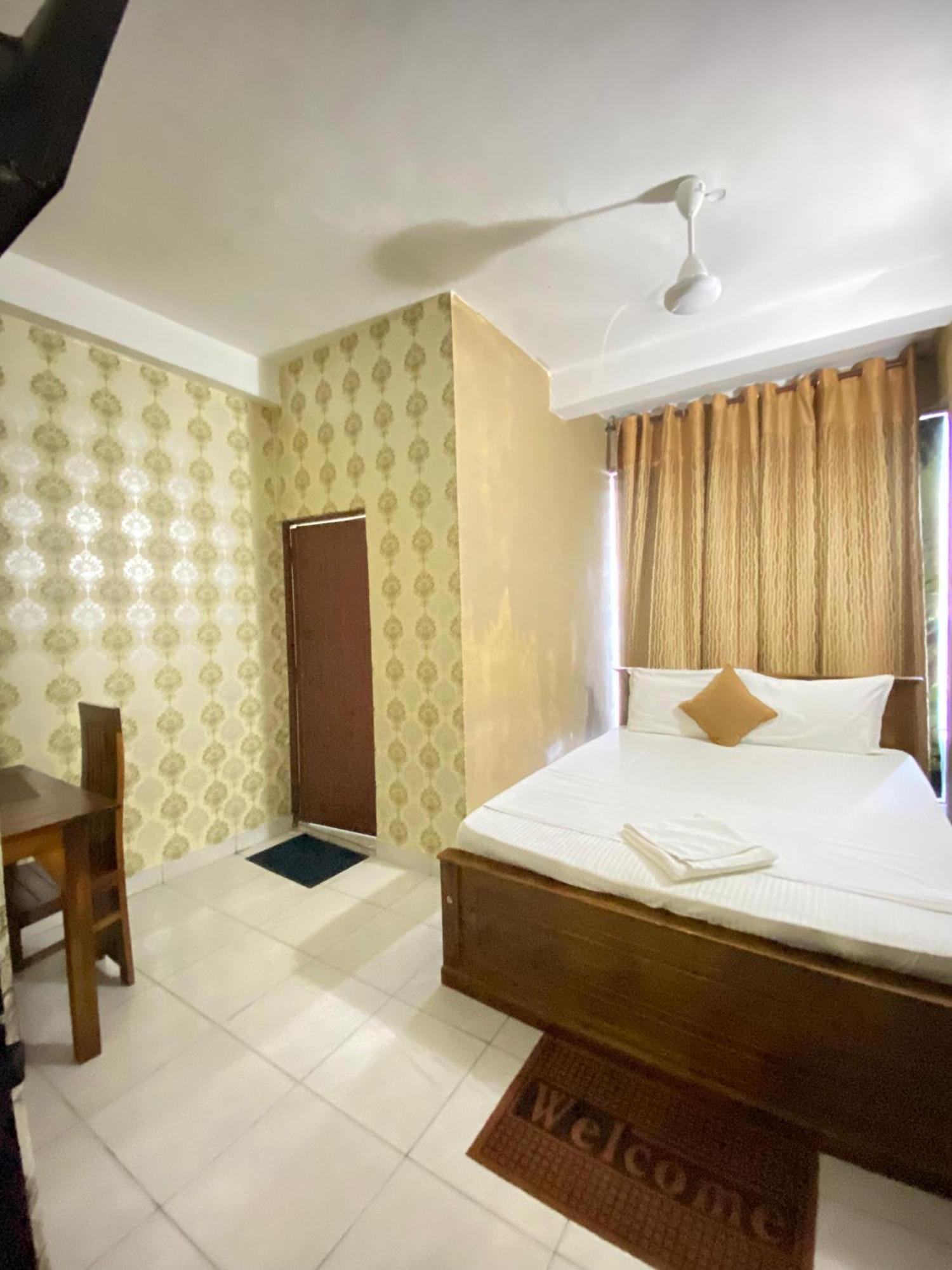 Airport City Hotel كاتوناياكى المظهر الخارجي الصورة