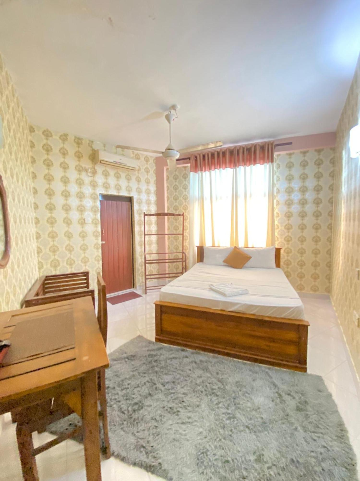 Airport City Hotel كاتوناياكى المظهر الخارجي الصورة
